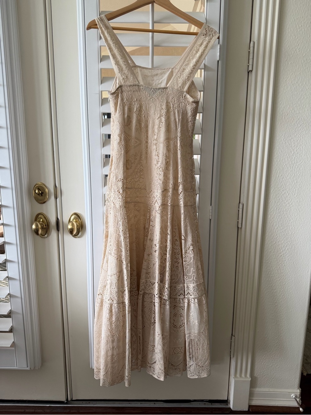 Ralph Lauren Sleeveless Creamy Blush Lace Midi Dress - Picture 2 of 7